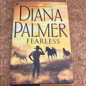🍒Books 3 for $10🍒Fearless- Diana Palmers
